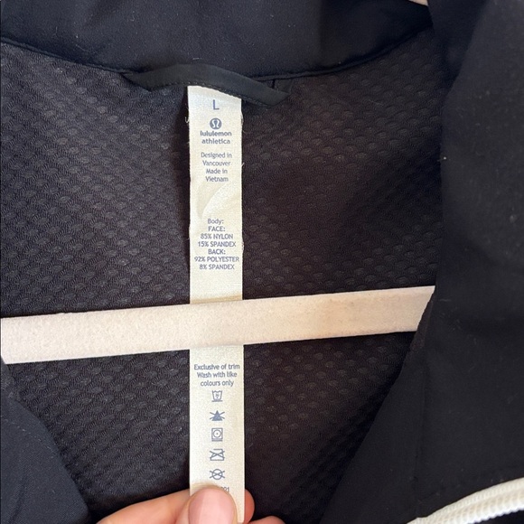 Mens Lululemon Lightspeed Shell Jacket - Picture 6 of 10